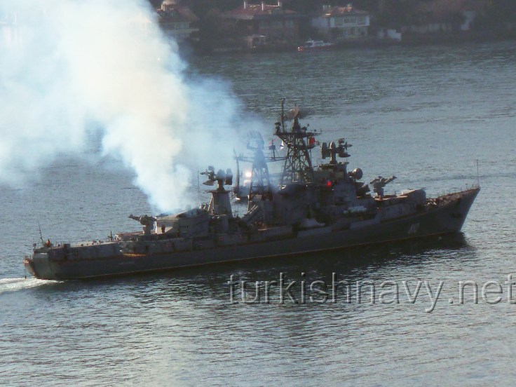 The destroyer Smetlivy passing through the Bosphorus in 2012.
