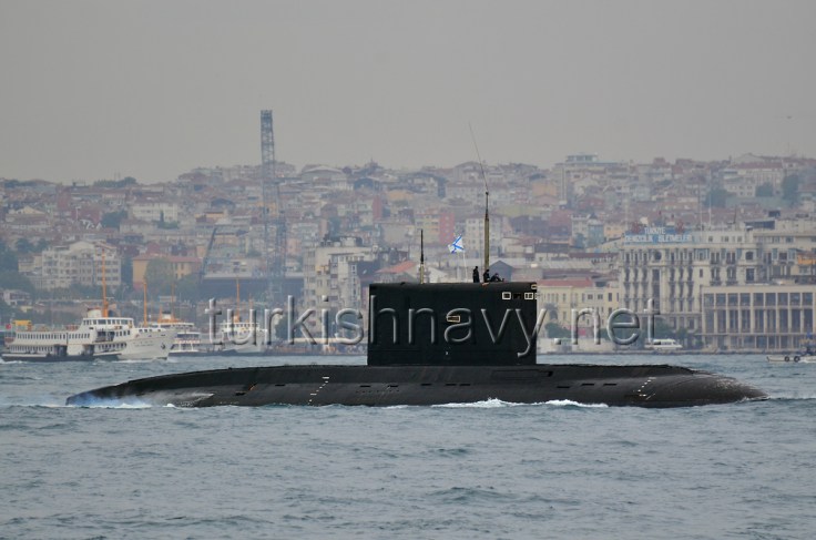 Russian submarine Alrosa passing through Bosphorus on 19 September 2012.