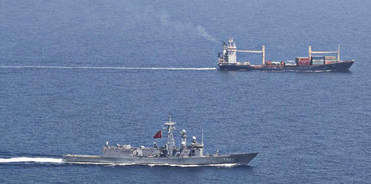 TCG Gökova escorting the merchant vessel M/V Aqua Luna in Gulf of Aden. Photo: Official Turkish Navy Photo.