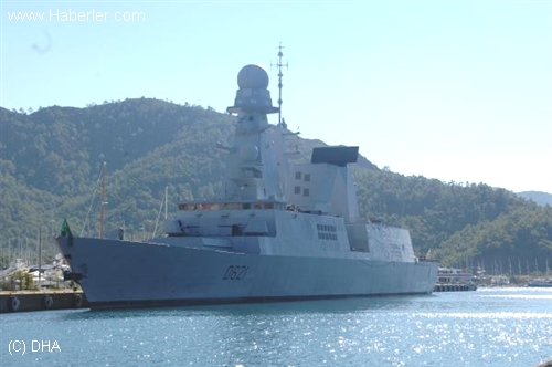 The French destroyer D-621 Chevalier Paul in Marmaris. Photo: DHA via haberler.com